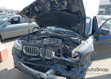 2017 BMW X3 xDrive28I z USA, uszkodzony, nr VIN 5UXWX9C58H0T10571